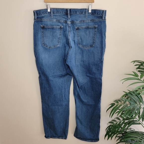 Old Navy | Straight Leg Jeans - Picture 2 of 5